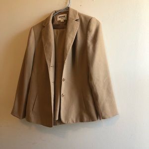 Vintage light brown suit set